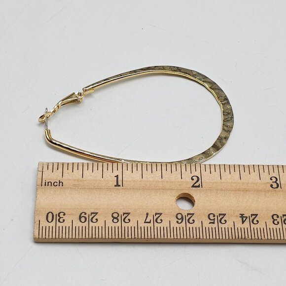 Gold Tone Hammered Hoop Earrings Vintage 1980s Glam - Picture 4 of 4